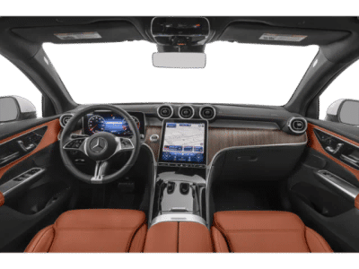 2026 Mercedes-Benz GLC — photo 8 view