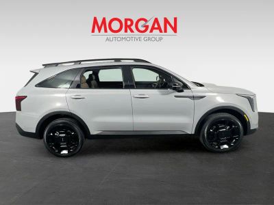 2026 Kia Sorento — side profile view