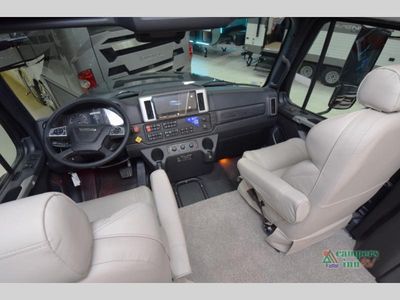 2025 Newmar Supreme Aire - Photo 12