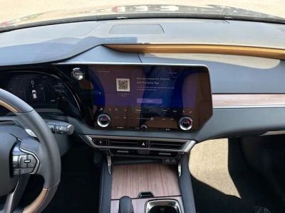 2026 Lexus RX — photo 20 view