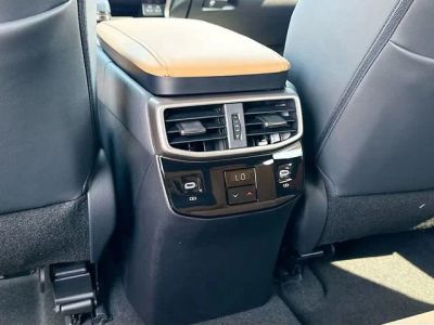 2026 Lexus RX — photo 21 view