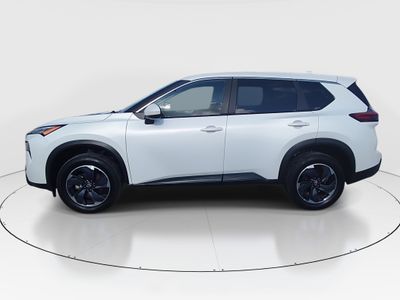 2024 Nissan Rogue - Photo 4