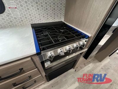 2025 Gulf Stream RV Yellowstone Ranch Edition - Photo 18