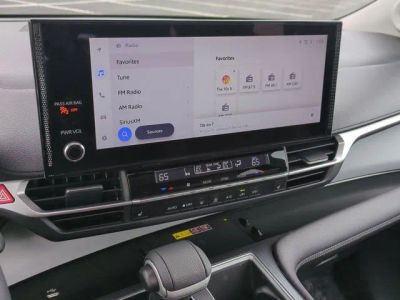 2025 Toyota Sienna - Photo 12