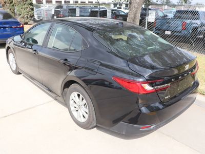 2025 Toyota Camry — photo 8 view