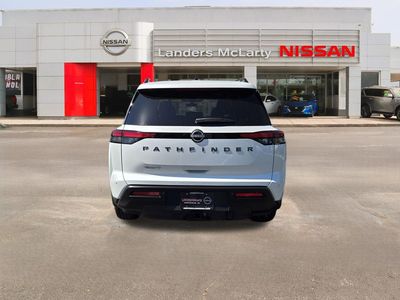 2026 Nissan Pathfinder - Photo 4