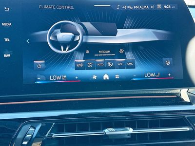 2026 BMW X1 — photo 13 view