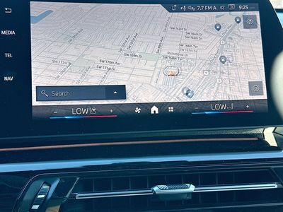 2026 BMW X1 — photo 10 view