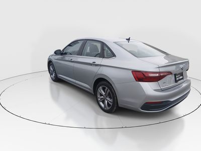 2024 Volkswagen Jetta - Photo 5