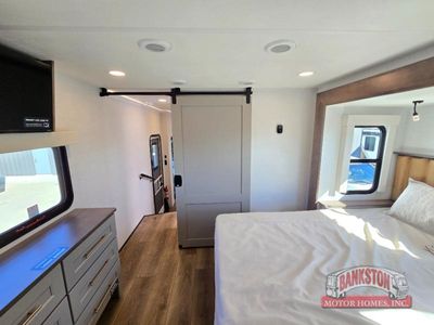 2026 Paradigm 388SP - Photo 39