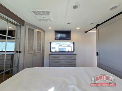 2026 Paradigm 388SP - Photo 35