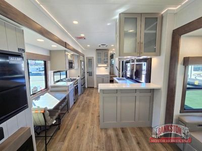 2026 Paradigm 388SP - Photo 28