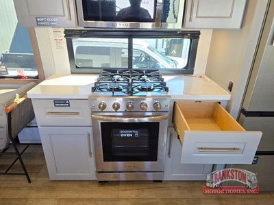 2026 Paradigm 388SP - Photo 10