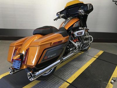 2026 Harley-Davidson FLHXSE - CVO Street Glide - Photo 9