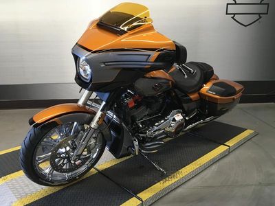 2026 Harley-Davidson FLHXSE - CVO Street Glide - Photo 5