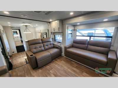 2026 Grand Design Solitude - Photo 43