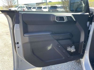 2026 Ford Bronco — photo 15 view