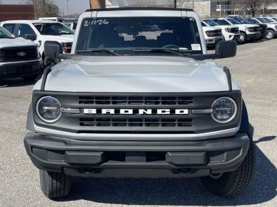 2026 Ford Bronco — photo 8 view