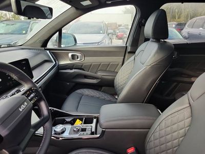 2026 Kia Sorento Hybrid - Photo 8