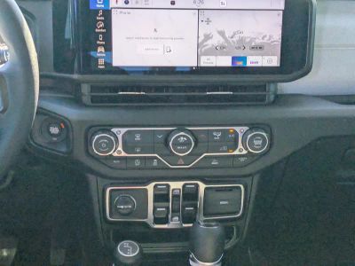 2026 Jeep Wrangler — photo 16 view