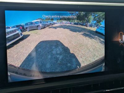 2026 Jeep Wrangler — photo 18 view