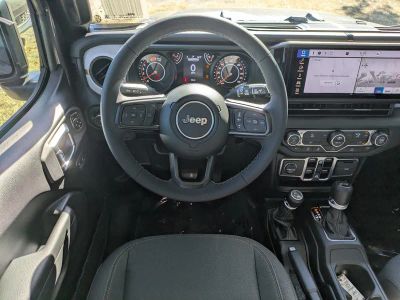 2026 Jeep Wrangler — photo 14 view