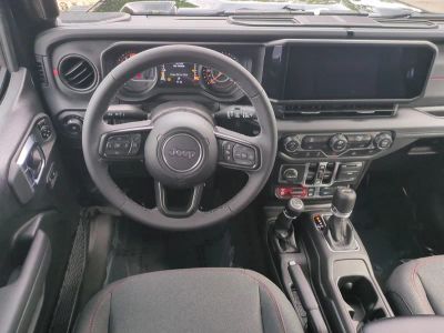 2026 Jeep Wrangler — photo 16 view