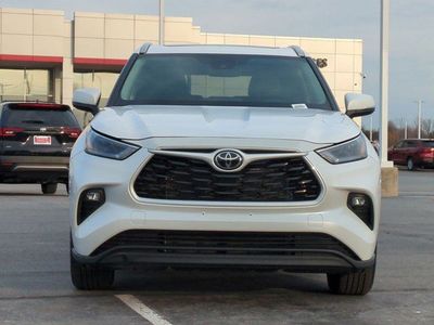 2025 Toyota Highlander - Photo 4
