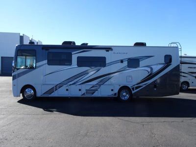 2023 Thor Motor Coach HURRICANE - Photo 33