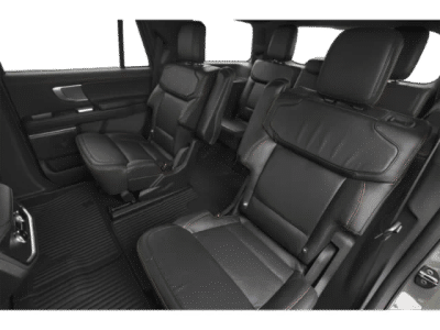 2026 Ford Expedition — photo 10 view