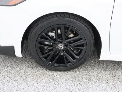 2025 Toyota Camry FWD - Photo 11