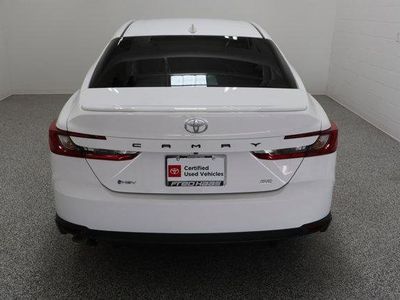 2025 Toyota Camry FWD - Photo 8