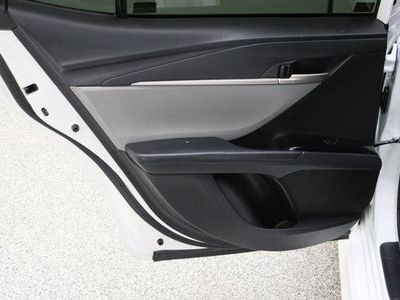 2025 Toyota Camry FWD - Photo 26