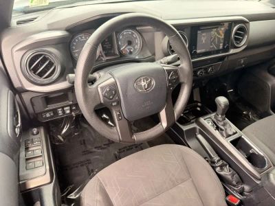 2017 Toyota Tacoma - Photo 22
