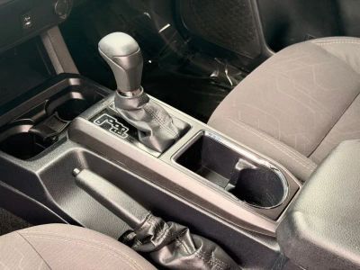 2017 Toyota Tacoma - Photo 21