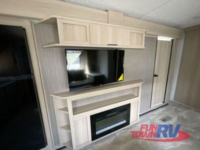 2025 Dutchmen RV Kodiak Ultra-Lite - Photo 21
