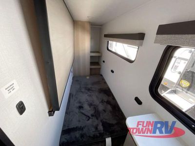 2025 Dutchmen RV Kodiak Ultra-Lite - Photo 26