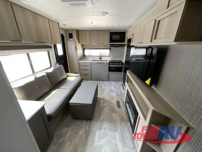 2025 Dutchmen RV Kodiak Ultra-Lite - Photo 10