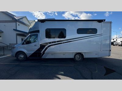 2023 Tiffin Motorhomes Wayfarer — photo 7 view