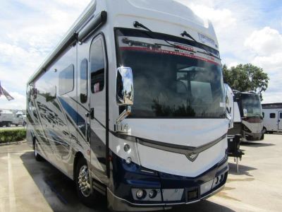 2026 Fleetwood DISCOVERY LXE - Photo 1
