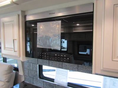 2026 Fleetwood DISCOVERY LXE - Photo 11
