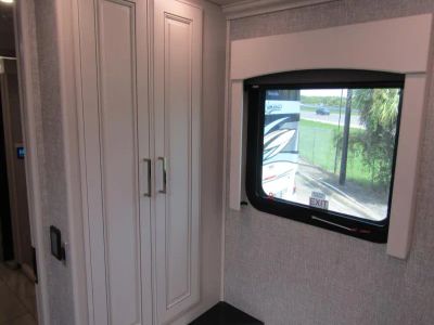 2026 Fleetwood DISCOVERY LXE - Photo 29
