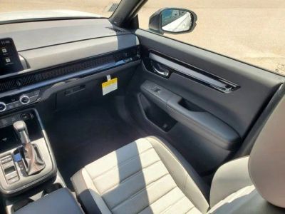 2026 Honda CR-V Hybrid — photo 15 view