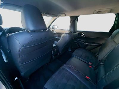 2022 Mitsubishi Outlander — photo 25 view