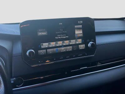 2022 Mitsubishi Outlander — photo 12 view