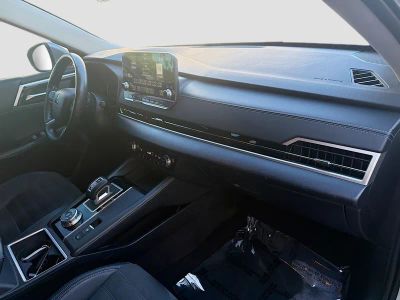 2022 Mitsubishi Outlander — photo 33 view