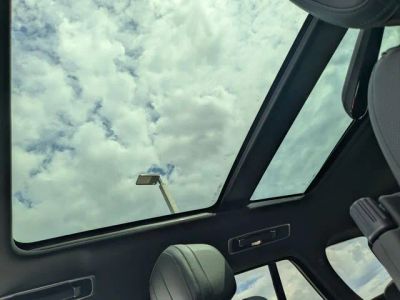 2026 Land Rover Range Rover — photo 18 view