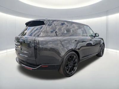 2026 Land Rover Range Rover — detail view