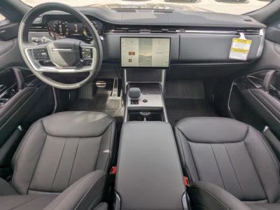 2026 Land Rover Range Rover — photo 14 view