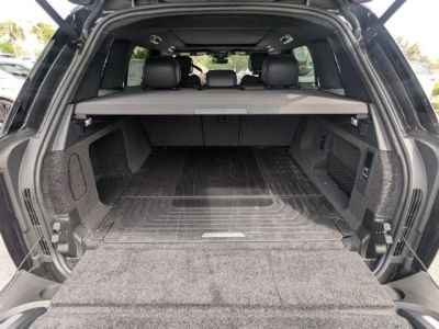 2026 Land Rover Range Rover — photo 11 view